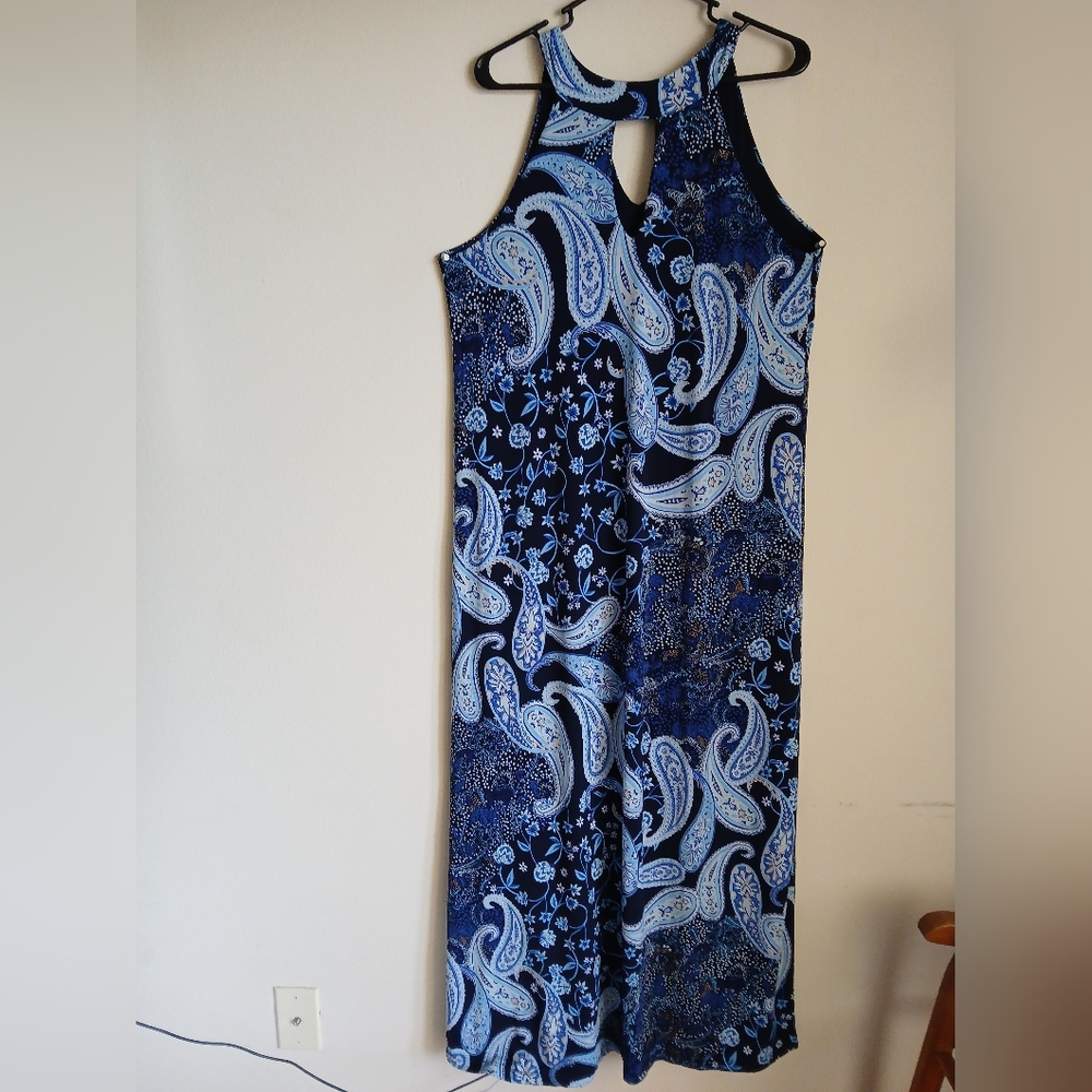 Size Large Maxi Dress Blue Paisley